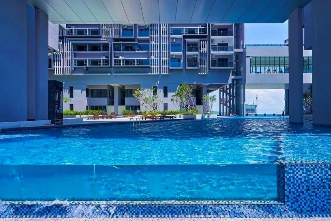 Imperio,Res - Cozy -- Location -- Dual View Apartment Malacca